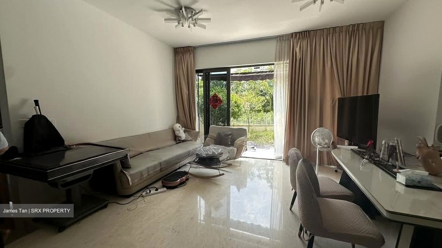 Kovan Regency (D19), Terrace #616440521